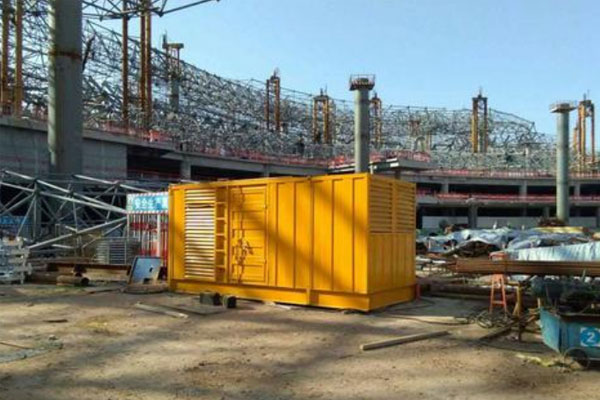 莆田发电机出租如何判断空气滤清器是否需要更换？
